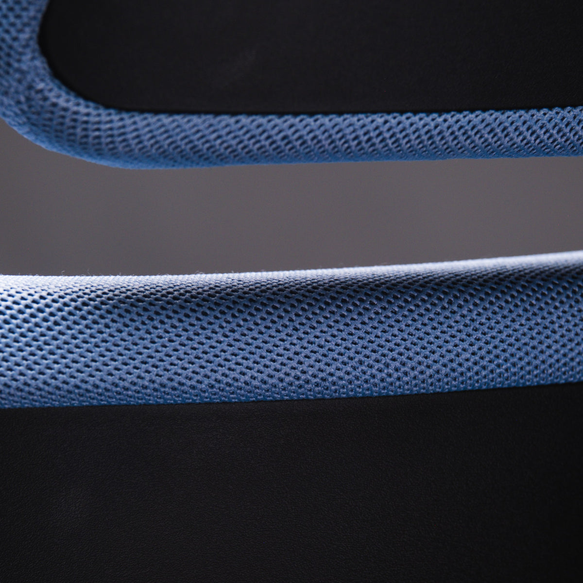 CoreChair Elite integrated low-profile elbow rest