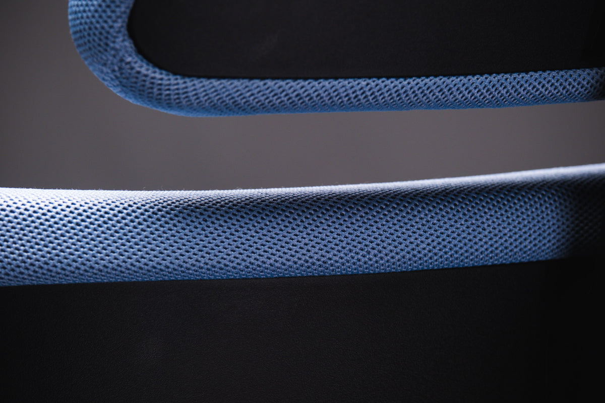 CoreChair Elite integrated low-profile elbow rest