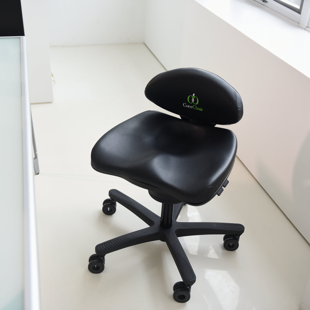 CoreChair Sport in black easy-clean upholstery