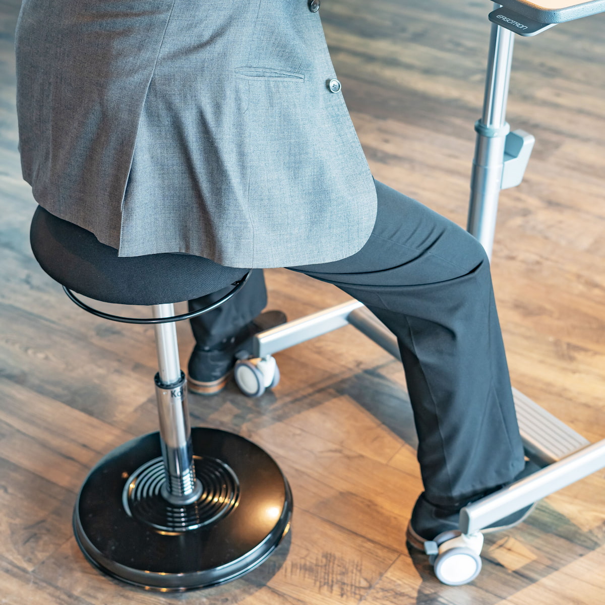 Kore Design® Office Everyday Plus Active Chair / Stool 18.5