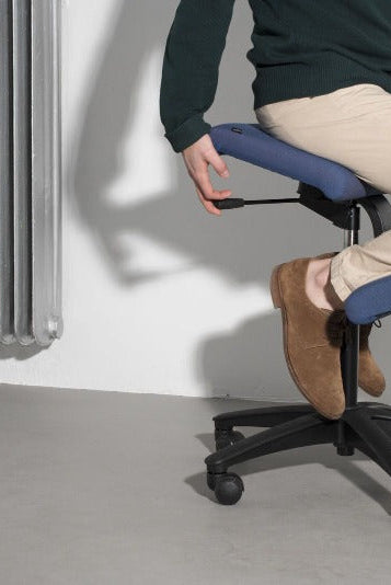 Varier Kneel Active Chair, Wing Balans by Active Goods Canada  in active office